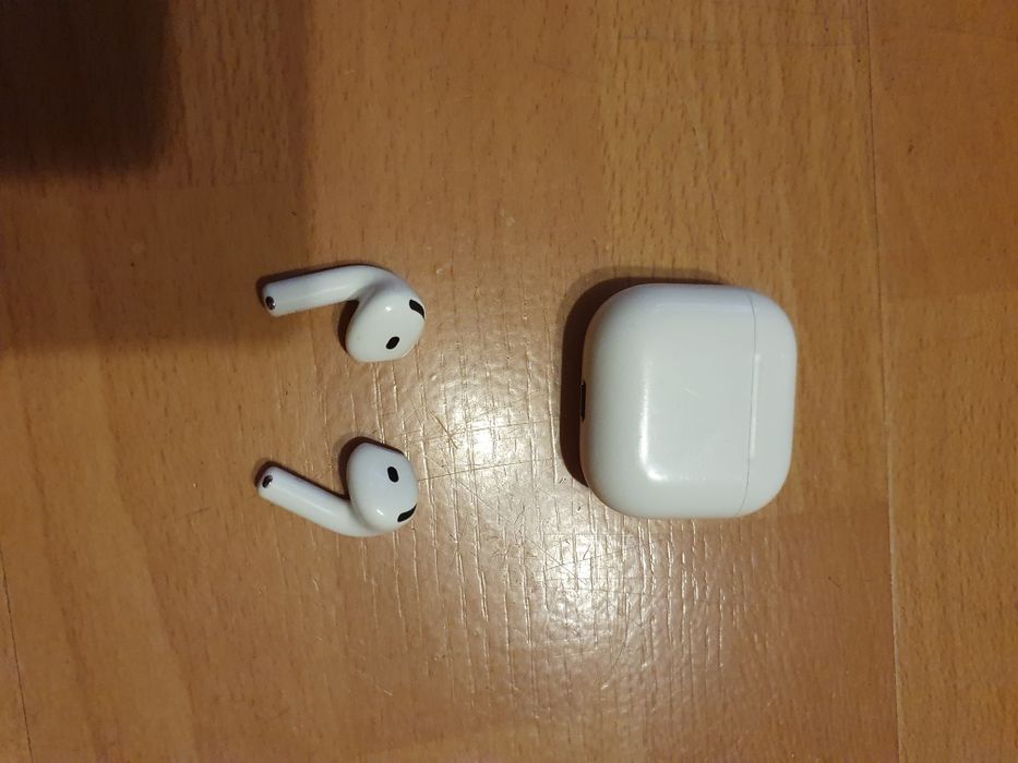 Słuchawki Apple AirPods 4 - A3058 - ORYGINAŁ !!!