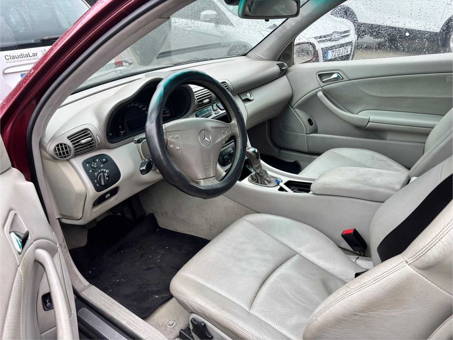 MERCEDES C220. 2003 Gasoleo