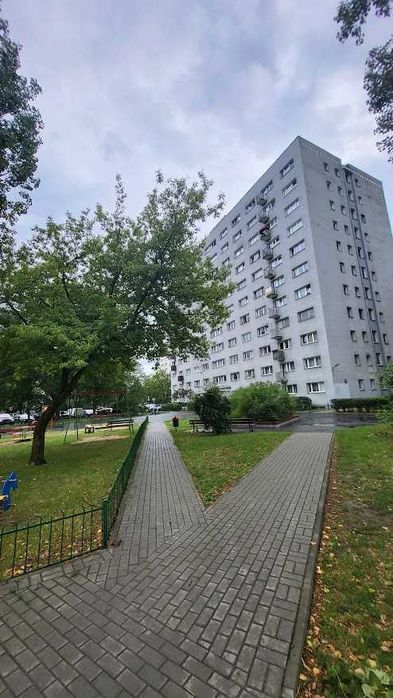 Bielany  kawalerka w rozsądnej cenie