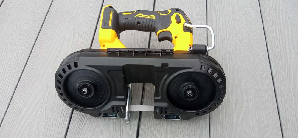 Piła taśmowa DeWalt 18v 46mm cięcia DCS377