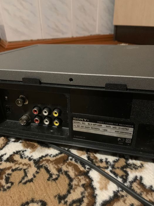 Продам Відеоплеєр SONY