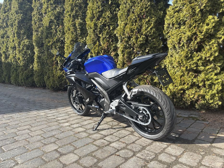 Yamaha YZF R125 * Lampy Led * ABS *