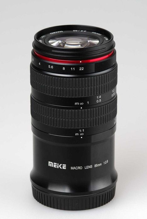 Nikon Z Meike 85/2.8 Macro -мануальний макрооб’єктив з масштабом 1,5:1