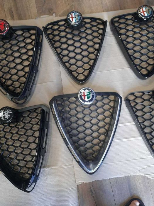 Решітка бампера Alfa Romeo Giulia Stelvio радар підсилювач