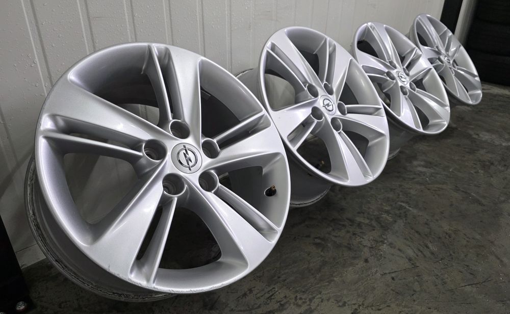 Alufelgi 5x114.3 17 Opel Viraro Renault Trafic Nissan