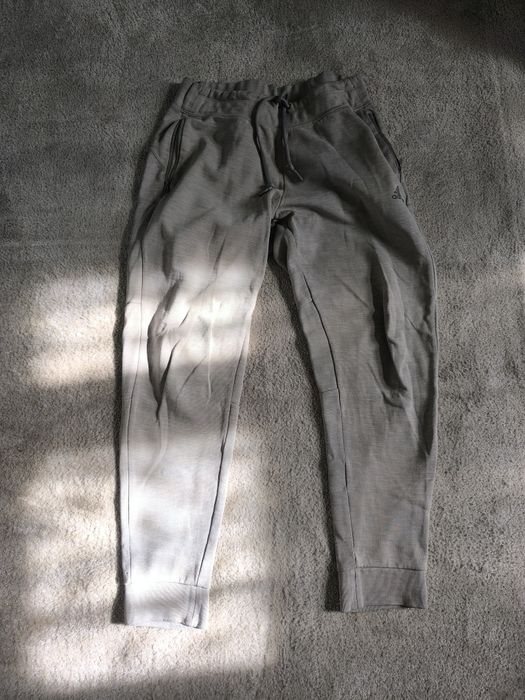 Спортивні Штани ADIDAS . S