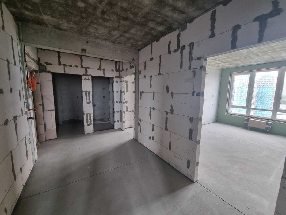 Просторная трёхкомнатная в Альтаире.