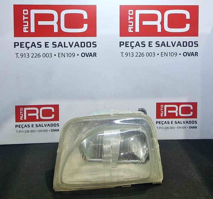 Ótica / Farol Esquerdo | RENAULT