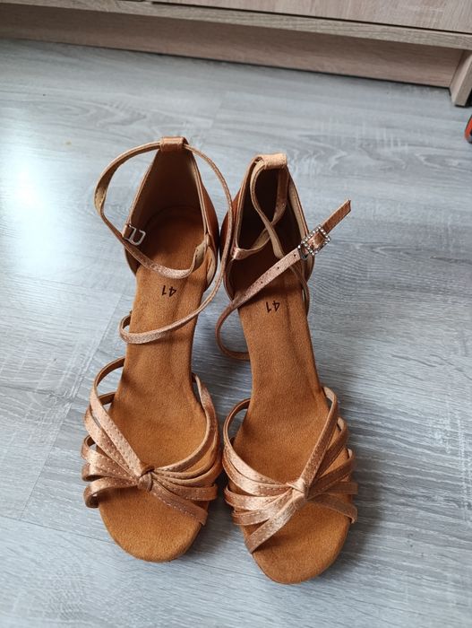 Buty do tańca nowe latynoskiego taniec 40
