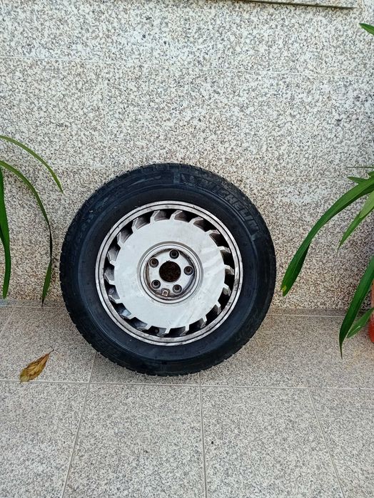 Pneu + Jante suplente Ford Focus 17"