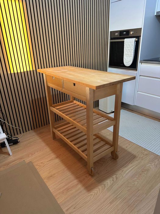 Carrinho de cozinha IKEA FÖRHÖJA em bétula – excelente estado
