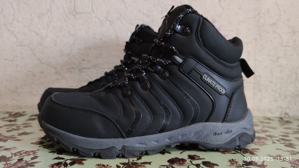 Зимние ботинки (детские) 38 размер бренда Jong Golf