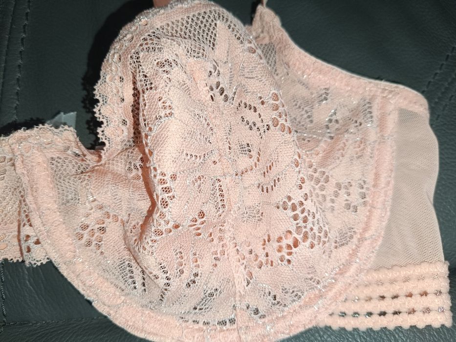 Biustonosz Primark 85 D