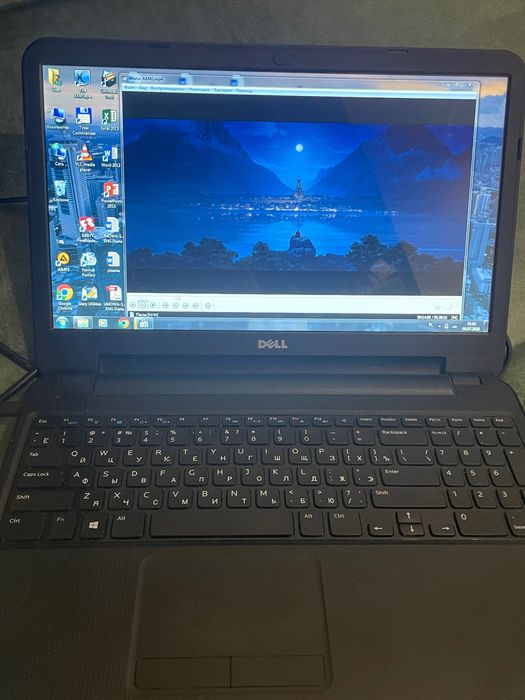Laptop Dell Inspiron 15 3531