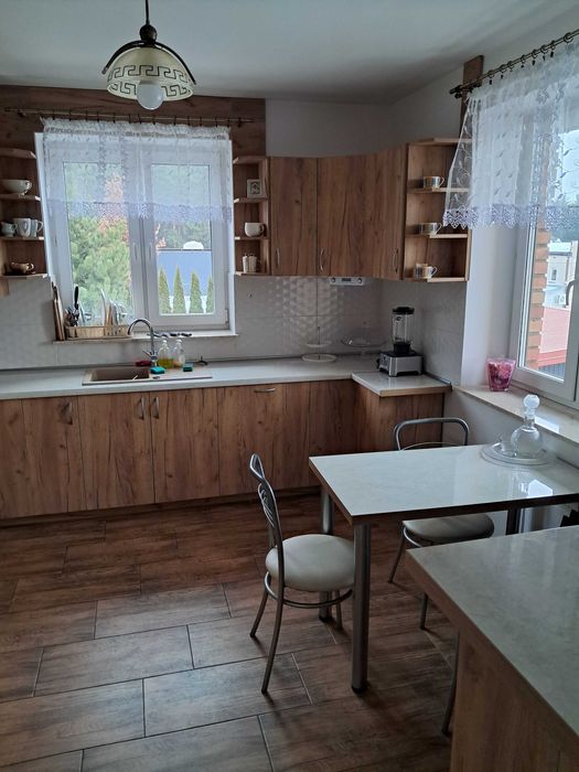 Wynajmę pokój dziewczynie