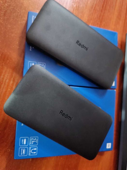 Продам павербан Redmi (10 000 мА.ч)
