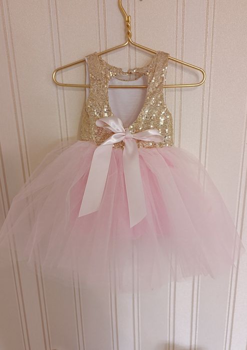 Сукня на 8 березня, день народження, святкова. Платья на день рождение