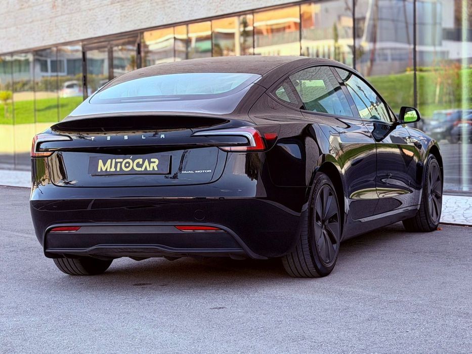 Tesla Model 3 Long Range Tração Integral Premium