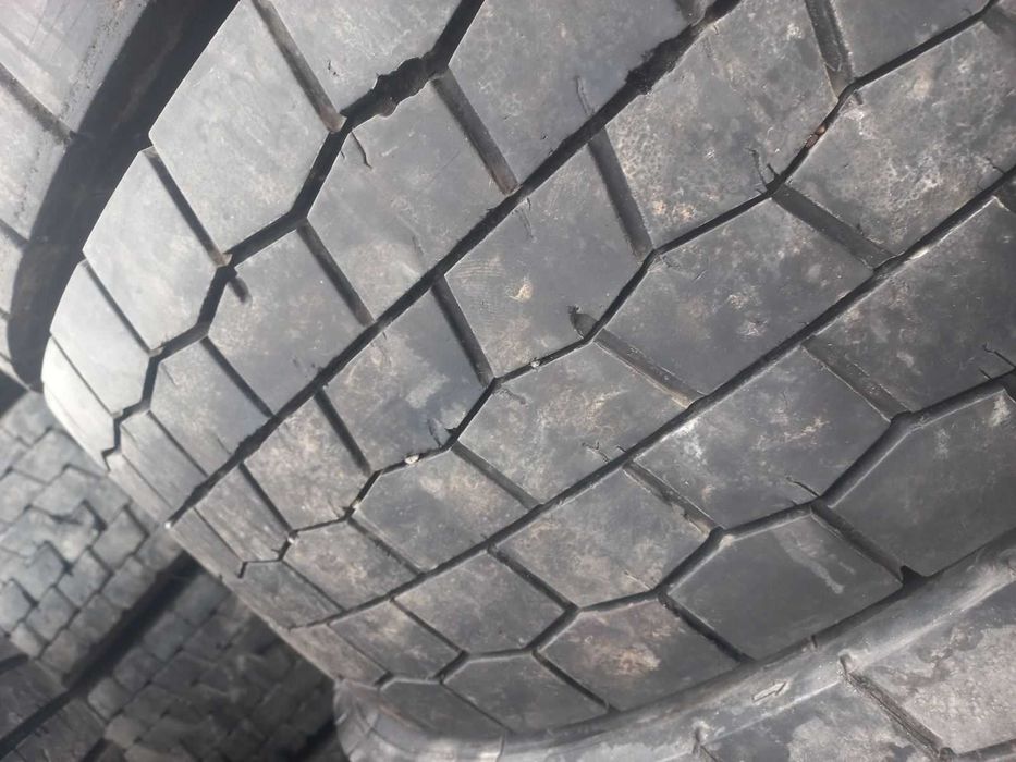 Шини 315/70R22.5 тяга ведуча вісь бв стан 10 12мм 2020 2023 роки Continental склад Київ Делівері САТ