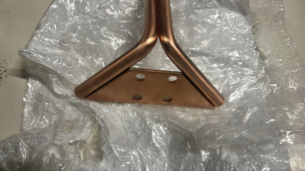 Pes para mobiliario Aco Bronze