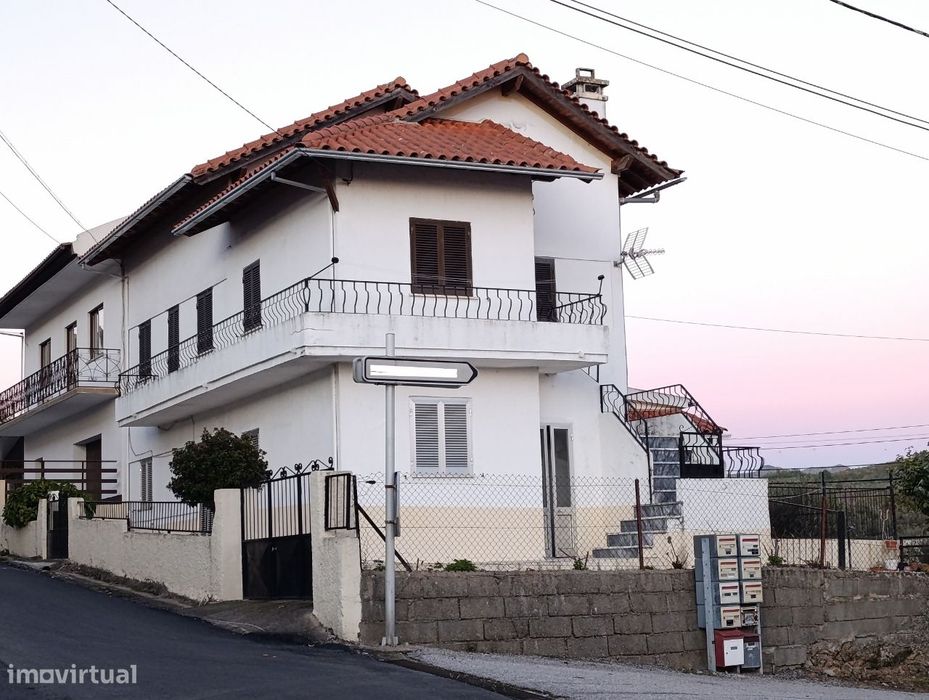 Moradia T3+T2 com terreno perto de Belmonte, Castelo Branco