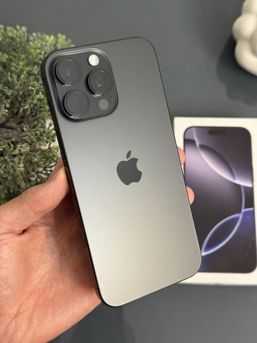 iPhone 16 Pro Max 256gb Black Titanium АКБ 99% айфон обмін