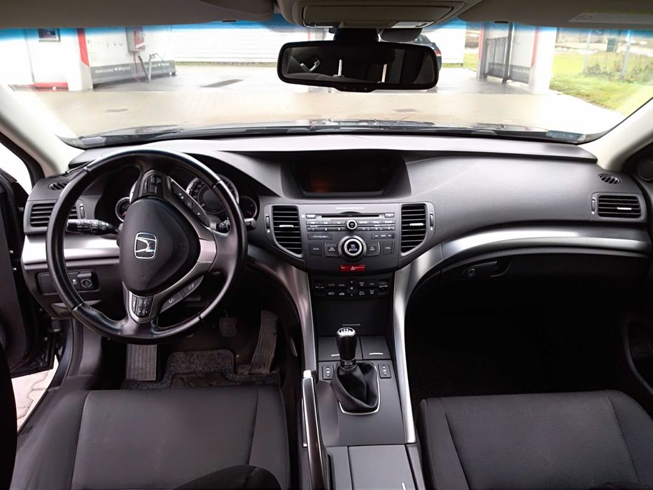 Honda Accord  VIII  2.0  2011r