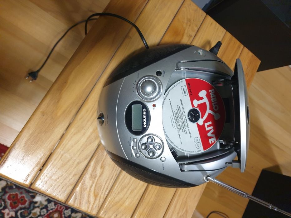 Grundig CD проигрователь