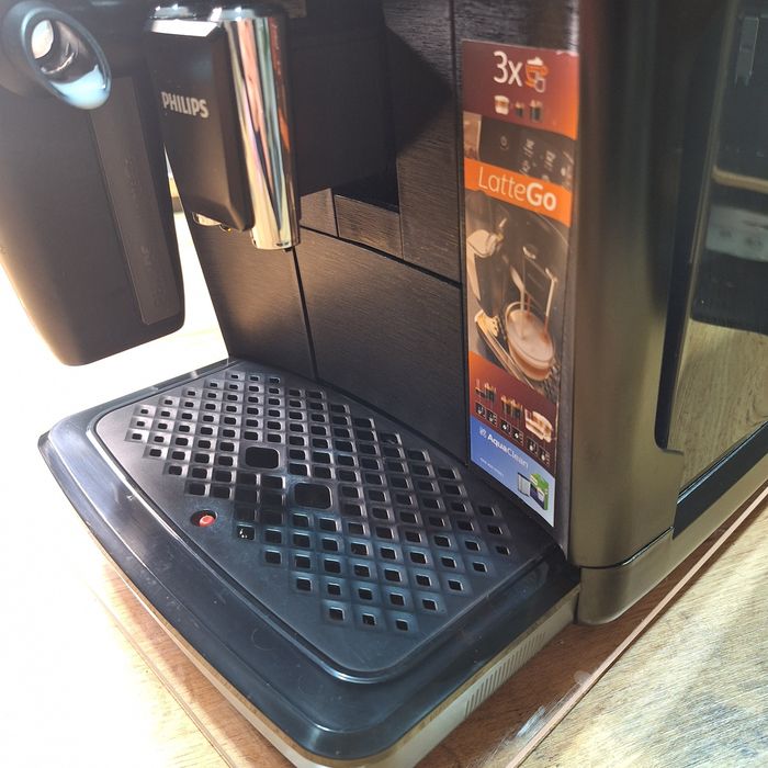 Кавомашина Philips LatteGo (EP 2230)
