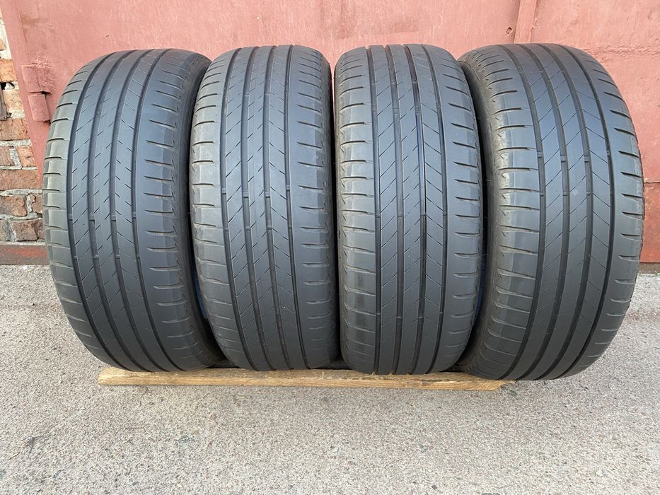 Шини літо 235/50 r19 Bridgestone Turanza T005