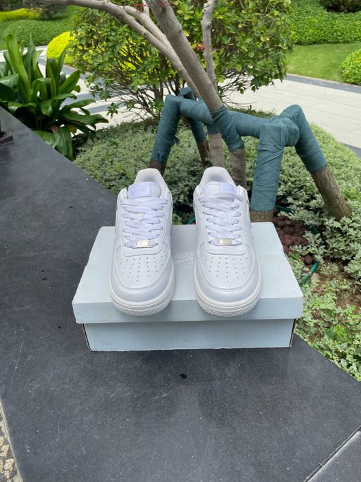 Buty Nike Air Force 1 Low '07 White R. 45