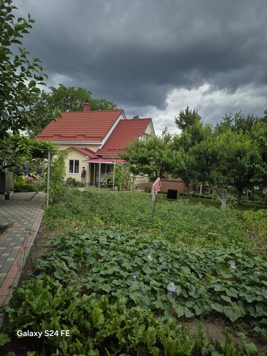 Продам дачний будиночок