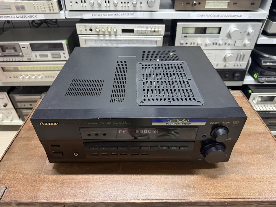 Amplituner Pioneer VSX-D510 Audio Room