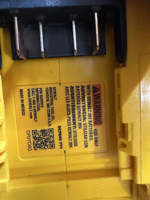 Dewalt wkrętarka DCF845 z akumulatorem.