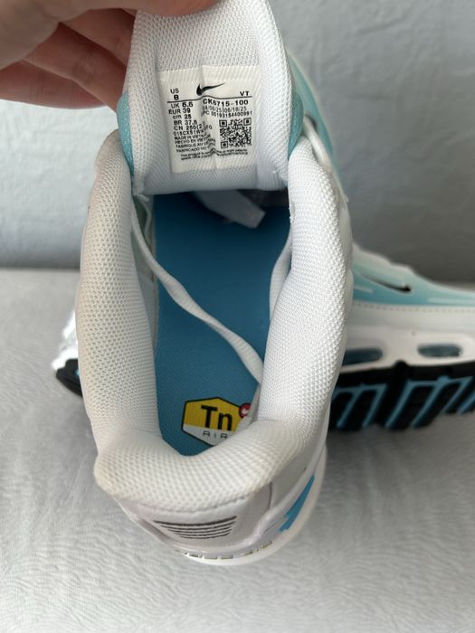 Nike Air Max Plus 3 w kultowej wersji kolorystycznej Laser Blue rozmiar 39