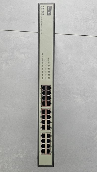 Przełącznik ethernet netis  ST3124 rack 19"