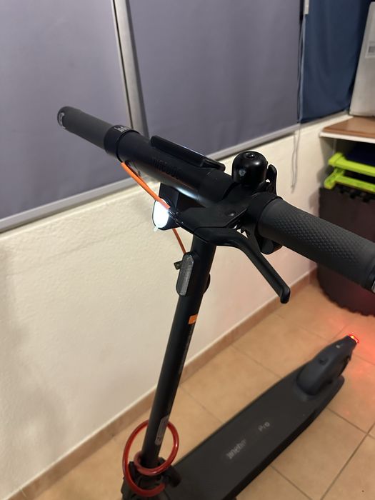 Ninebot E2 PRO.