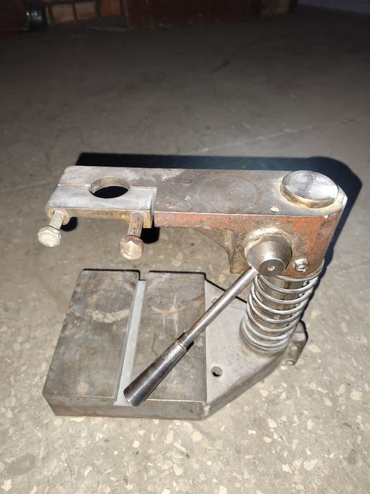 Стійка для дрелі