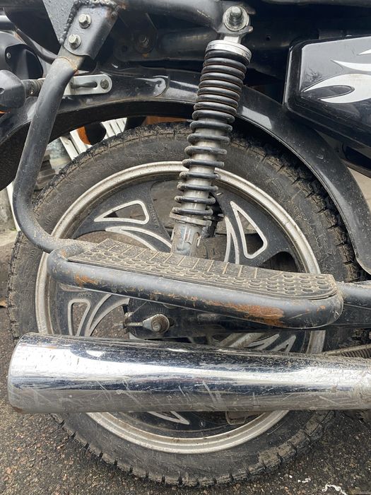 Продам либо обменяю Альфа мустанг 110