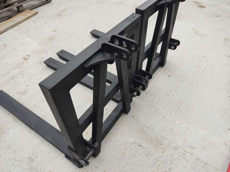 Paleciak Na Tył Ciągnika TUZ Nowy Udźwig 1 tona Transport.