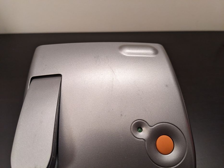 Polaroid One 600