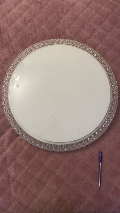 Продам светильник потолочный