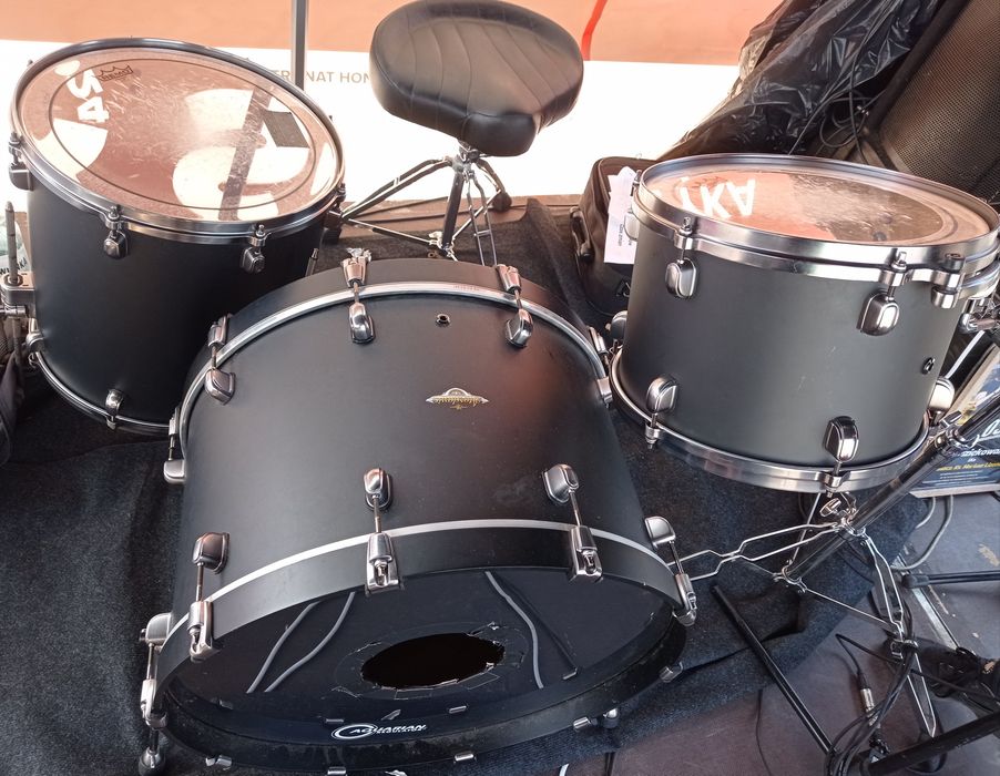 Tama starclassic maple MA34CZ Flat black zestaw perkusyjny perkusja