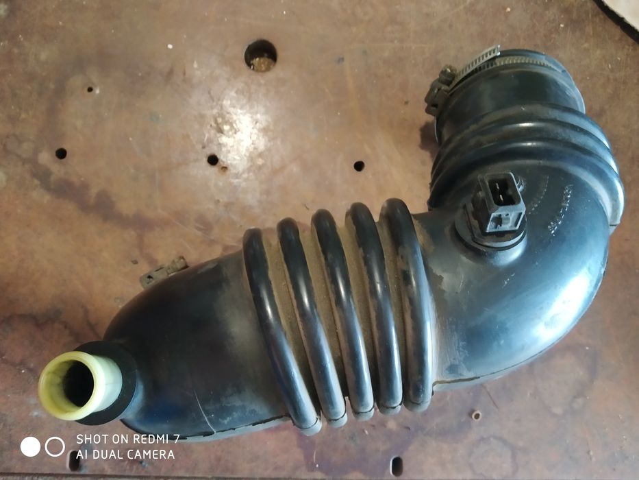 Гофра патрубок Рено.