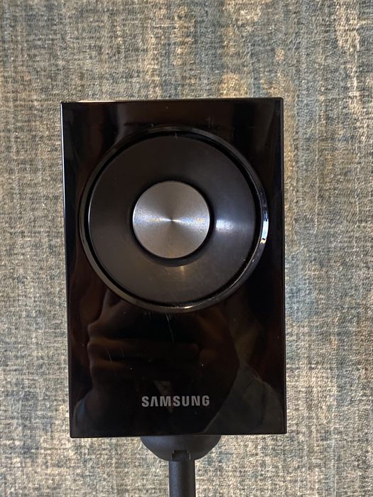 Colunas samsung de pé