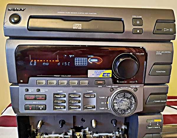 Wieża Sony  model HCD-H690 - uszkodzona