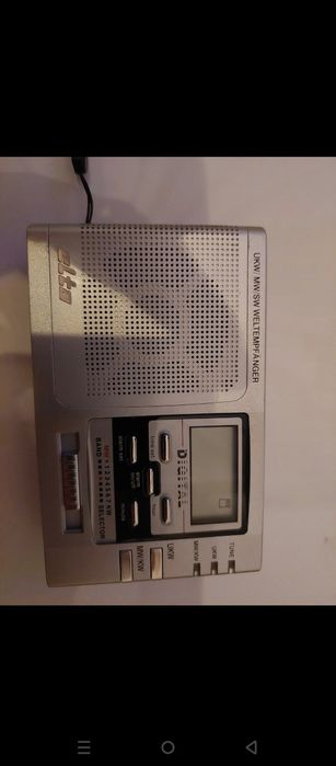 Sprzedam przenośne radio elta