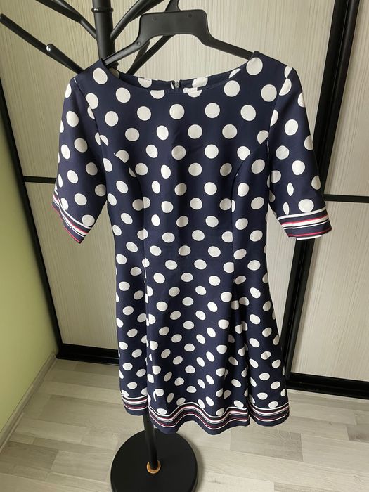 Темно синє плаття у горошок, сезон - весна/літо, розмір s