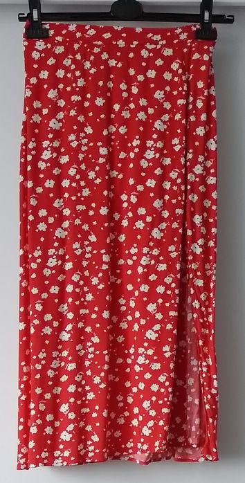 Długa czerwona spódnica rozcięcie wiskoza Sinsay rozm.M