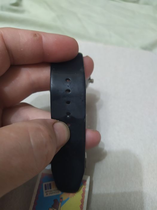 Часы наручные SLAVA кварцевые,в рабочем состоянии 120 грн.